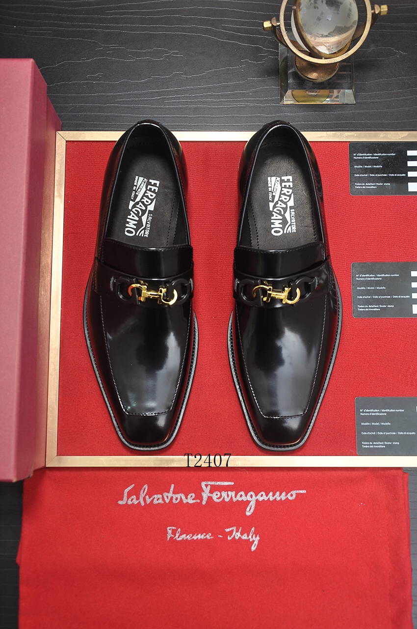 Ferragamo sz38-44 55